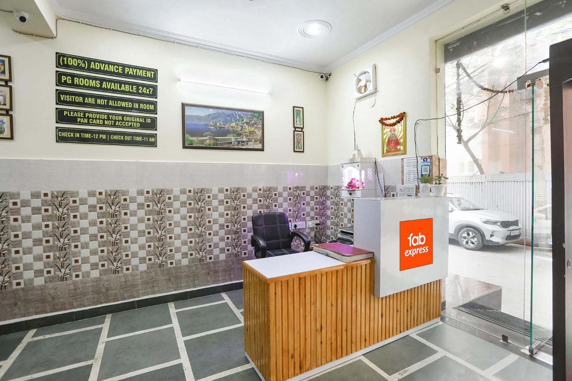 Fabexpress Asp Royal Residency Inn- Janakpuri 델리 외부 사진