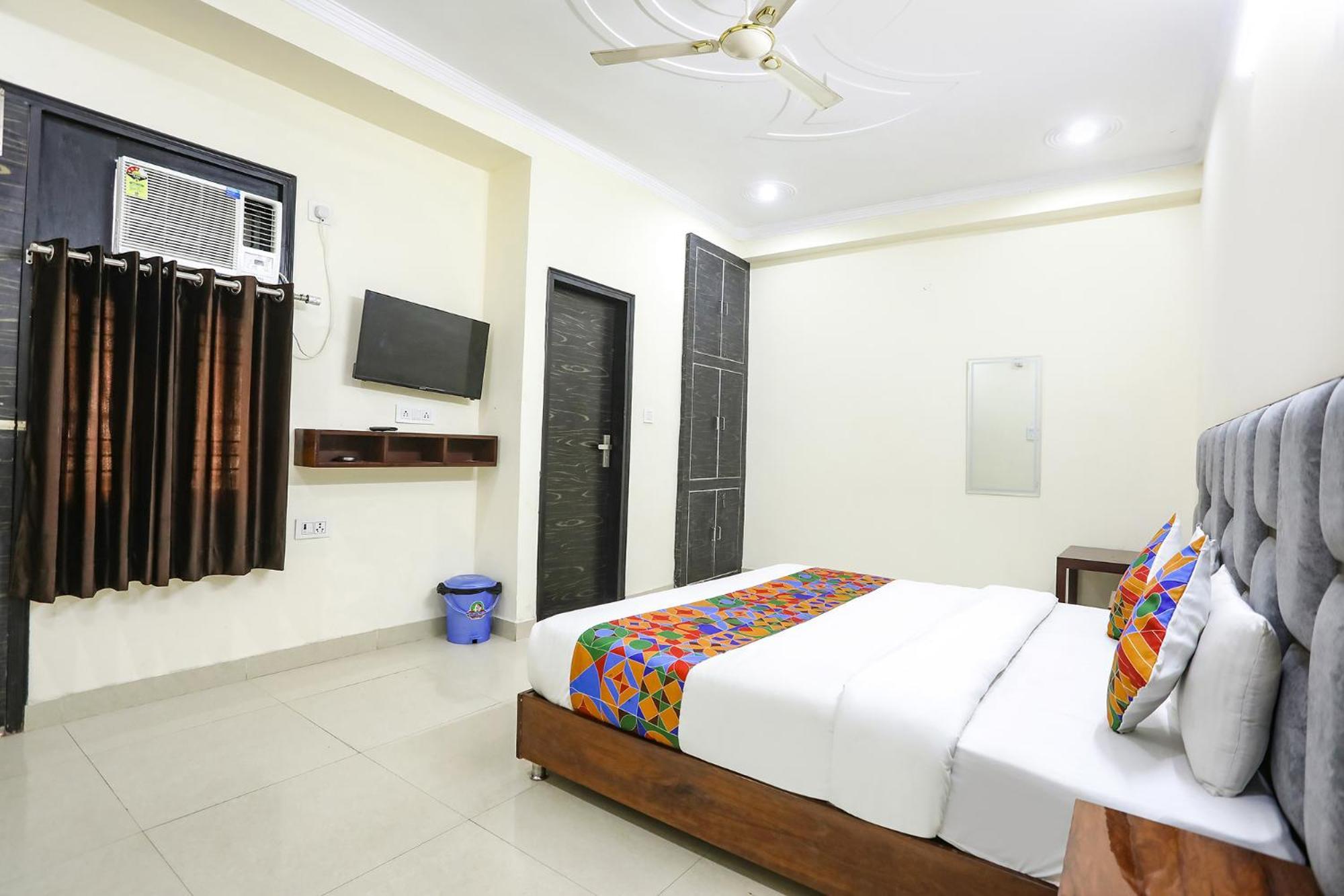 Fabexpress Asp Royal Residency Inn- Janakpuri 델리 외부 사진